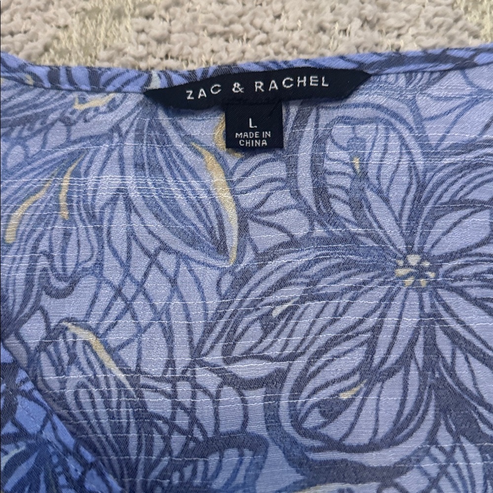 Zac & Rachel Blue Floral Button Blouse – Size L - Picture 2 of 3